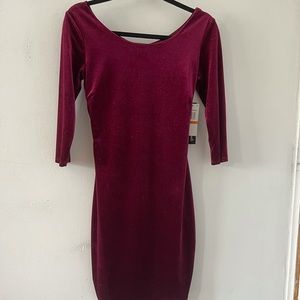 Pretty glittery dress ✨